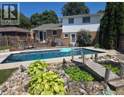 16 Donalda DRIVE - 34