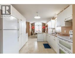 154 Semenyn AVENUE UnitNo. 24 - 10