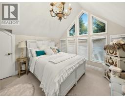 301 VICTORIA AVENUE - 29