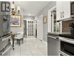 301 VICTORIA AVENUE - 6