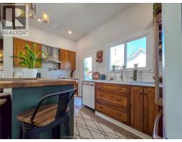 81 SANDYS STREET - 18