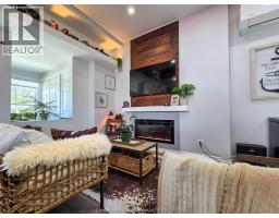 81 SANDYS STREET - 8