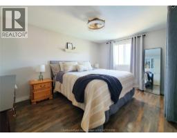 10 Athlone ROAD - 13