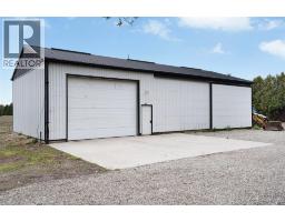 864 MCNAUGHTON AVENUE East - 27