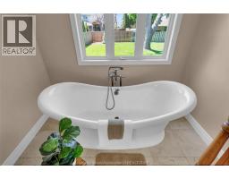 27 Cramar CRESCENT - 21