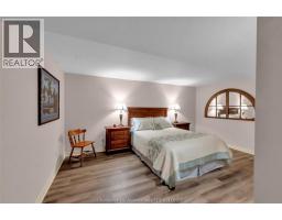 27 Cramar CRESCENT - 36