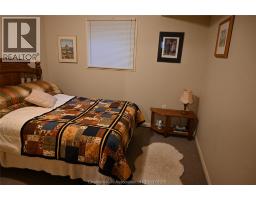 5 Bernard AVENUE East - 12