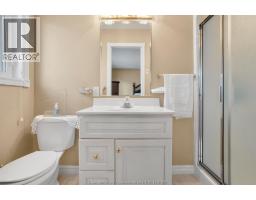 60 PARKVIEW COURT - 21