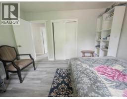 79 Dunvegan DRIVE - 12