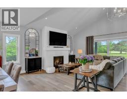 21267 Adams CRESCENT - 28