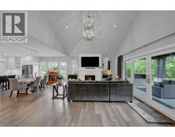 21267 Adams CRESCENT - 29