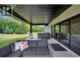 21267 Adams CRESCENT - 31