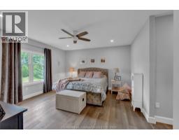 21267 Adams CRESCENT - 34