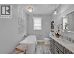 21267 Adams CRESCENT - 38
