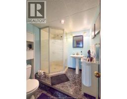 211 Faubert DRIVE - 46
