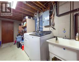 211 Faubert DRIVE - 47