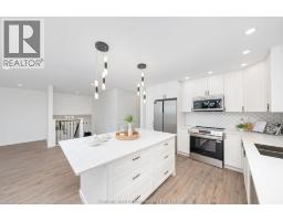 5583 Carriage ROAD - 8