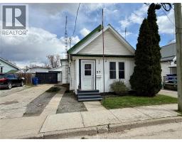 37 Foster STREET - 1