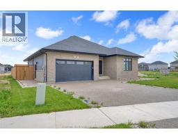 211 Rosewood CRESCENT - 7