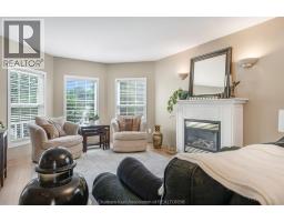 34 Queensway DRIVE - 15