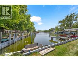 95 ISLAND CRESCENT - 35