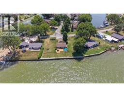95 ISLAND CRESCENT - 41