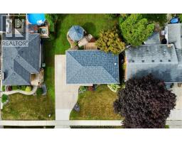 90 Coverdale STREET - 36