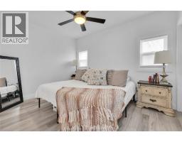 6 St Marie STREET - 15