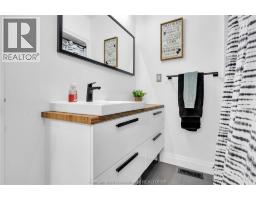 6 St Marie STREET - 19