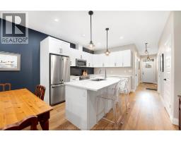 4 JONATHAN STREET - 11