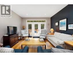 4 JONATHAN STREET - 14