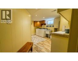 94 Stanley BOULEVARD - 24