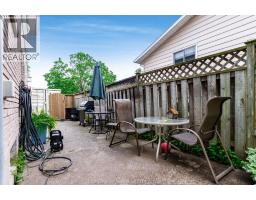 4 Donalda DRIVE - 33