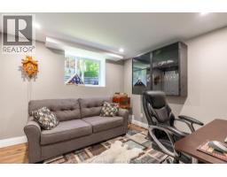 76 ELLIS STREET - 22