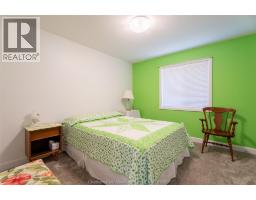105 Moonstone CRESCENT - 20