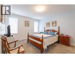 105 Moonstone CRESCENT - 23