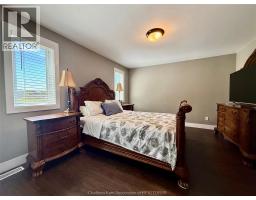 15 LISGAR STREET - 11