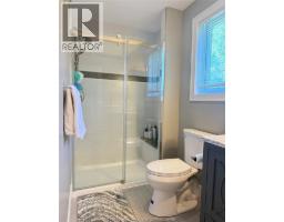 15 LISGAR STREET - 15
