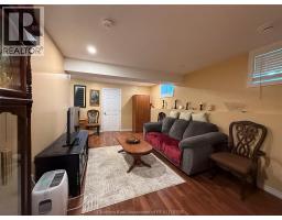 15 LISGAR STREET - 23