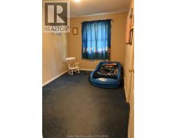 5 Bernard AVENUE East - 17