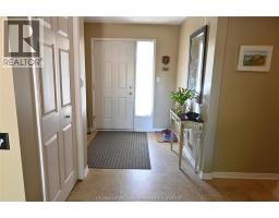5 Bernard AVENUE East - 2