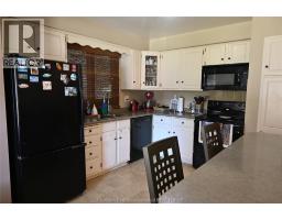 5 Bernard AVENUE East - 8