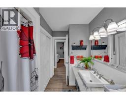 28 Campbell STREET - 24
