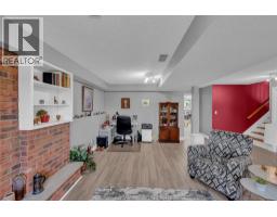 28 Campbell STREET - 36