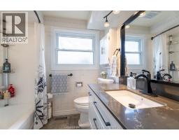 434 Dora DRIVE - 28