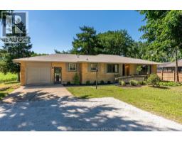 140 Gregory DRIVE East - 1