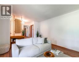 140 Gregory DRIVE East - 10