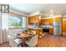 140 Gregory DRIVE East - 12