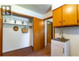 140 Gregory DRIVE East - 16