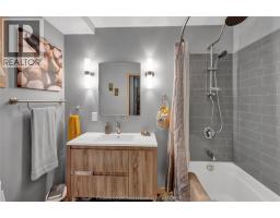 472 SYDENHAM STREET - 21